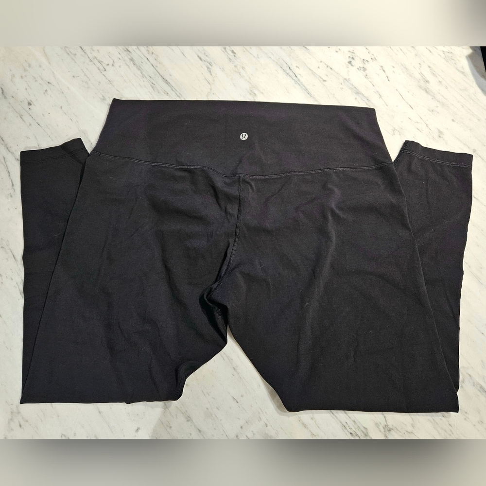 Lululemon Women Align Pant 28” LW5CTES Black Size 20